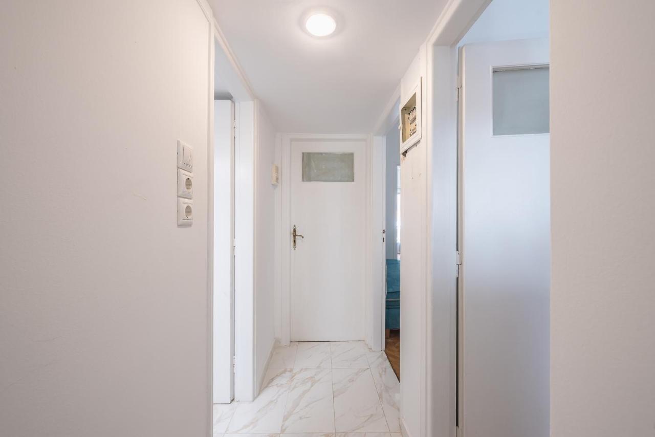 Victoria Sun Apartments Athena Bagian luar foto
