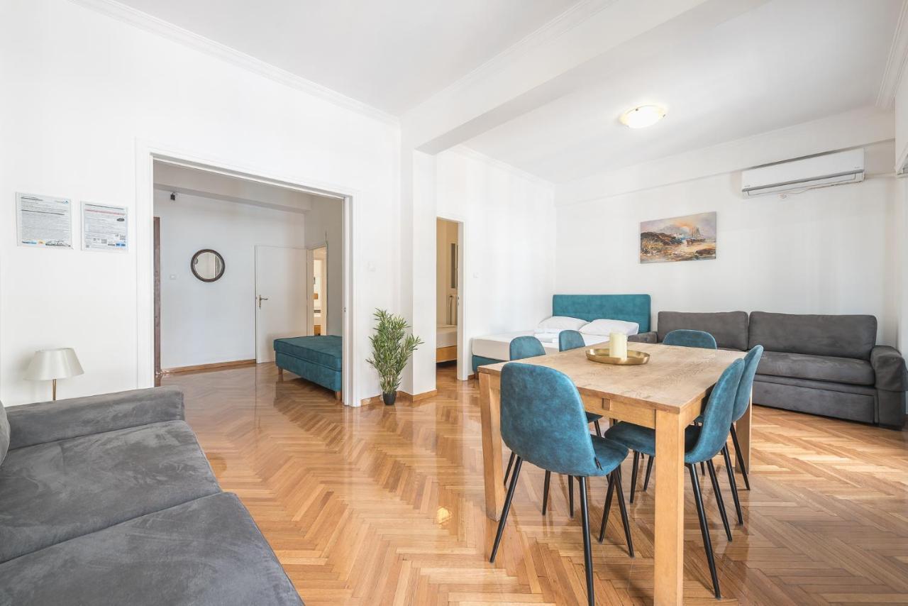 Victoria Sun Apartments Athena Bagian luar foto