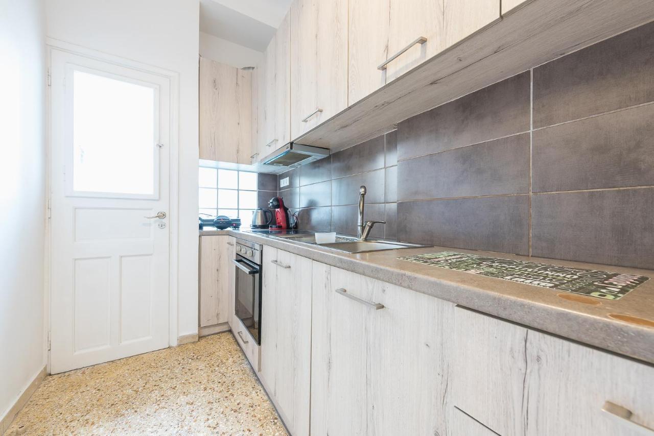 Victoria Sun Apartments Athena Bagian luar foto